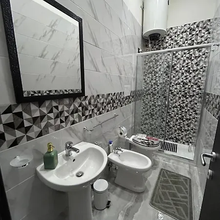 Foria House Valentino