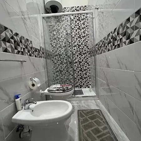 Foria House Valentino アパート