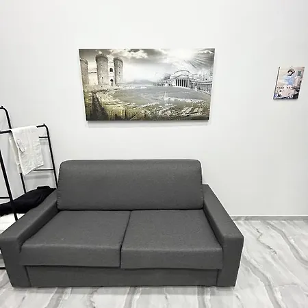 Foria House Valentino アパート *