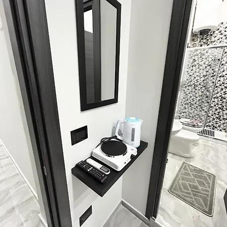 Foria House Valentino アパート *